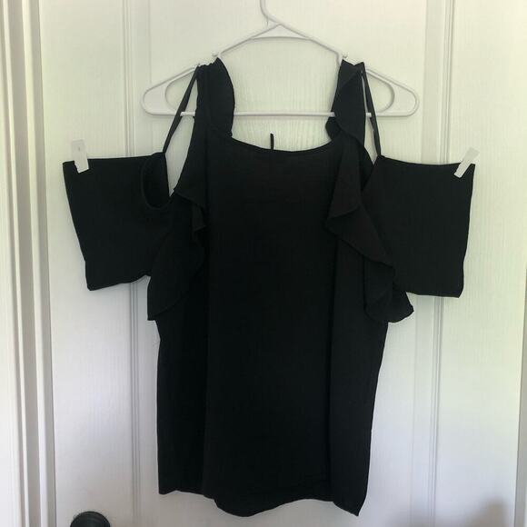 Love J Women's Cold‎ Shoulder Casual Top Ruffle Round Neck Black Size Small - Picture 1 of 10